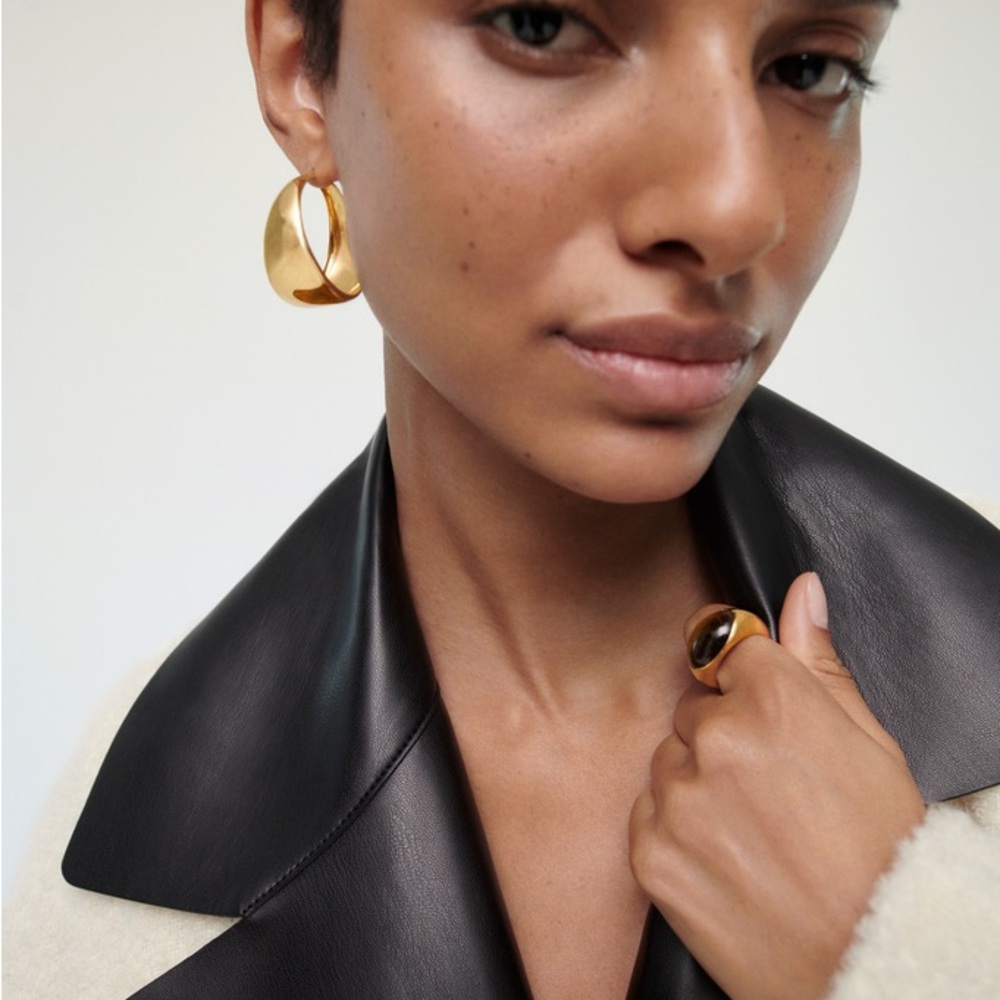 Monica Vinader Kate Young Collab earring. Sold out. 18K gold vermeil - Picture 3 of 9